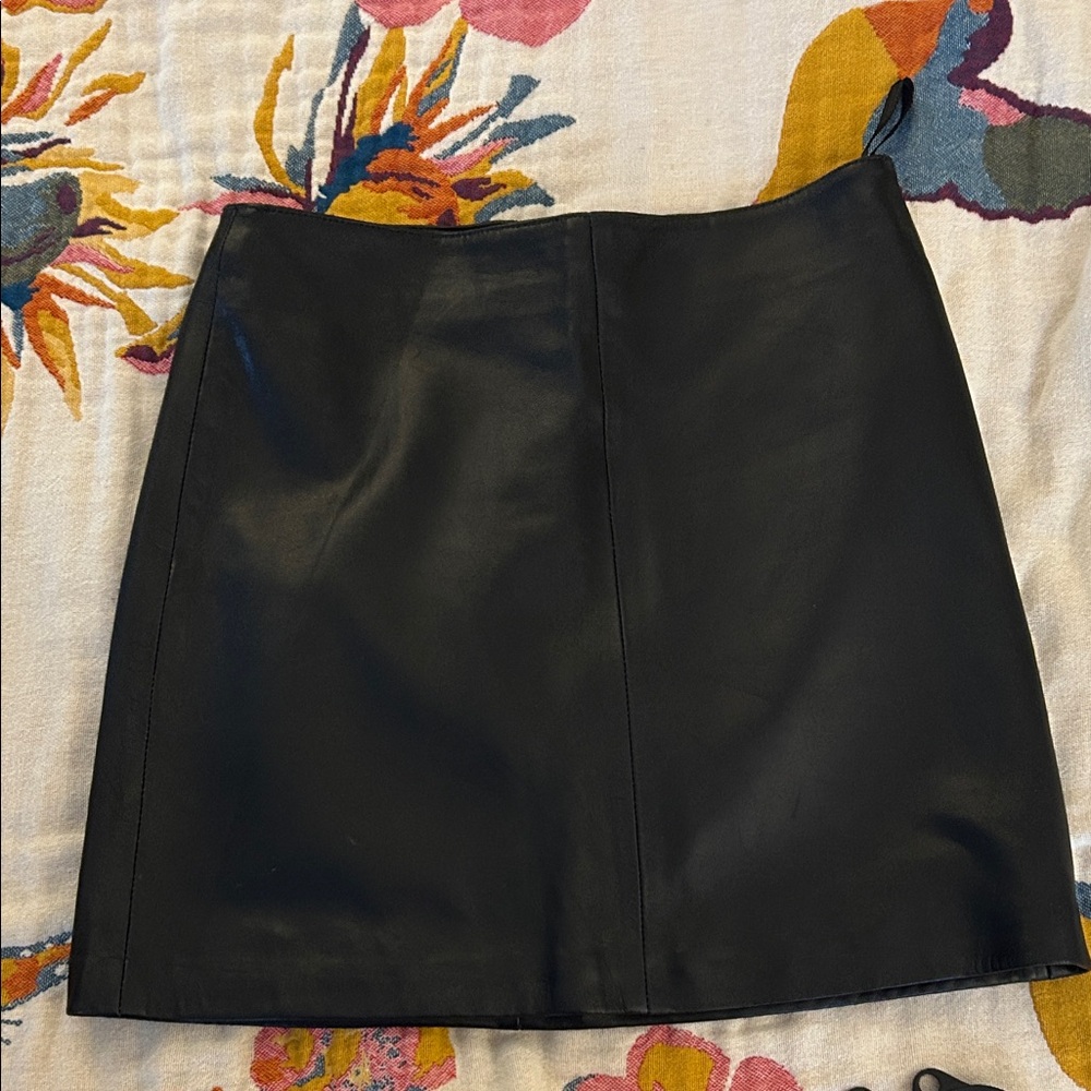 Old Navy Black Mini Skirt